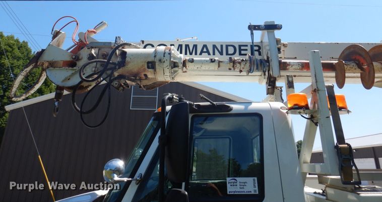 image for item DP5598 2005 International 4300 SBA  digger derrick truck