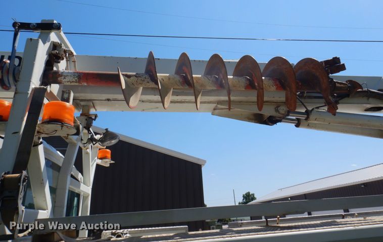 image for item DP5598 2005 International 4300 SBA  digger derrick truck