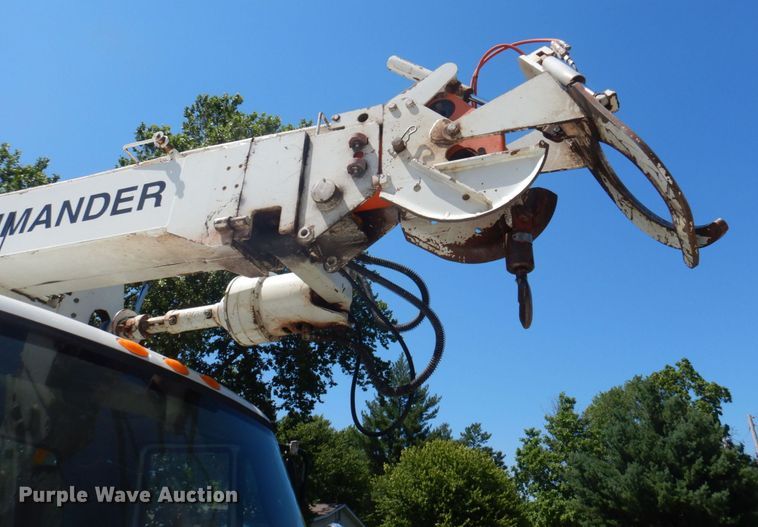 image for item DP5598 2005 International 4300 SBA  digger derrick truck