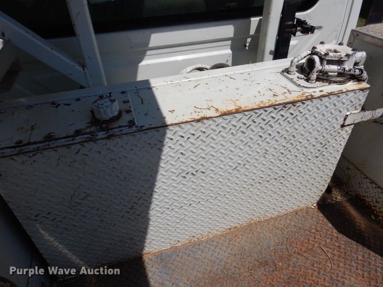 image for item DP5598 2005 International 4300 SBA  digger derrick truck