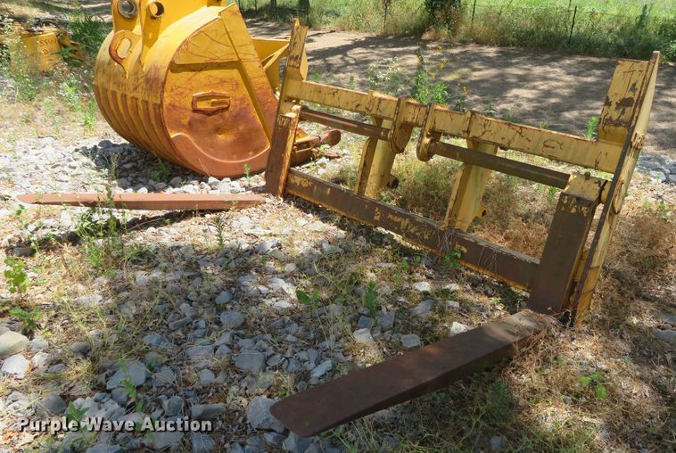 image for item DR0082 (2) JRP 644E forklift attachments