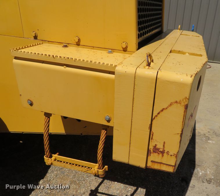 image for item DR0084 1992 John Deere 644E  wheel loader