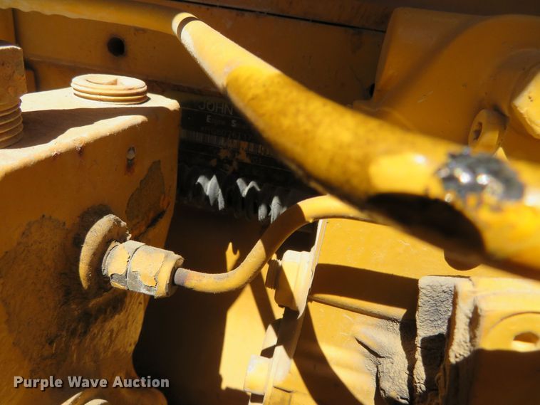 image for item DR0084 1992 John Deere 644E  wheel loader