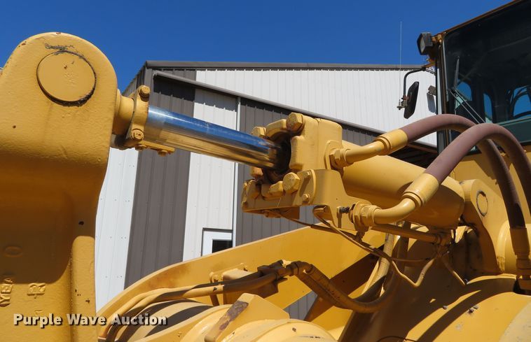 image for item DR0084 1992 John Deere 644E  wheel loader