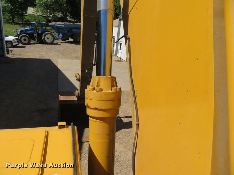 image for item DR0085 1990 John Deere 992D-LC  excavator