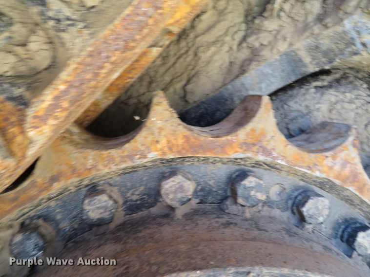 image for item DR0085 1990 John Deere 992D-LC  excavator