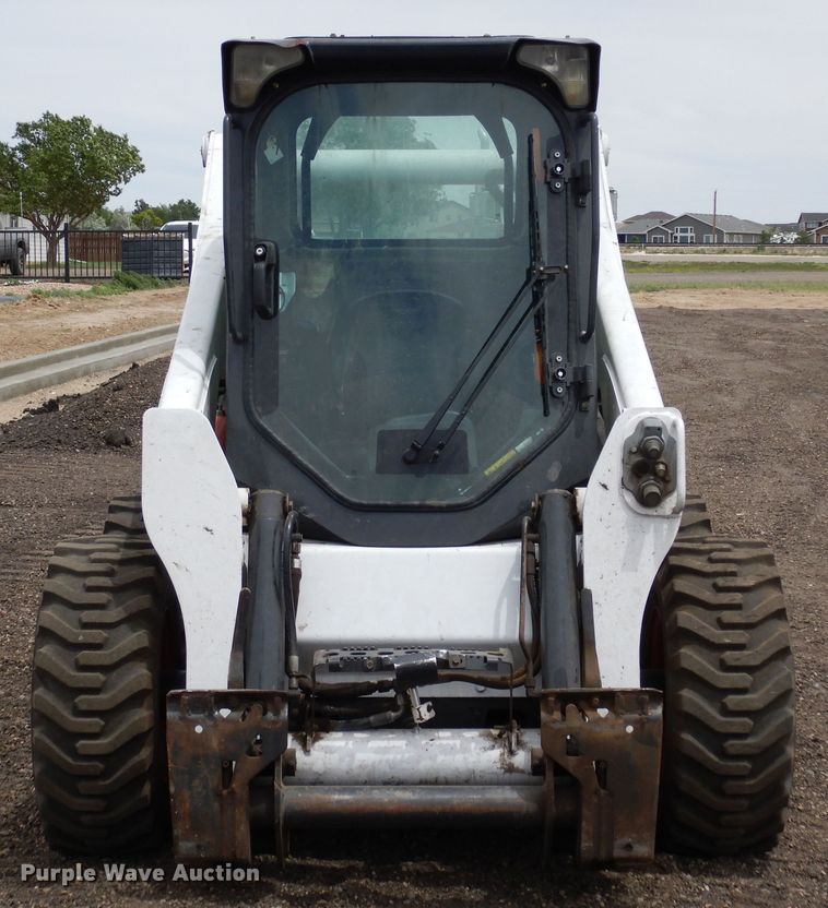 image for item DR1218 2015 Bobcat S650  skid steer loader