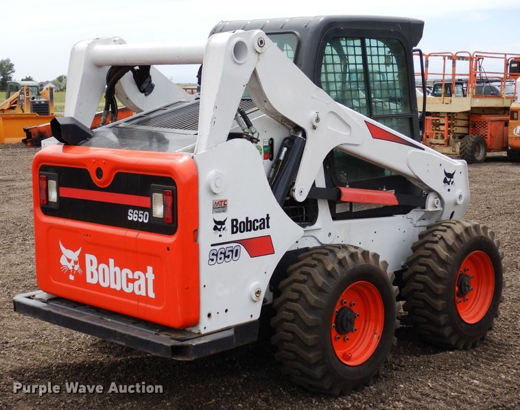 image for item DR1218 2015 Bobcat S650  skid steer loader