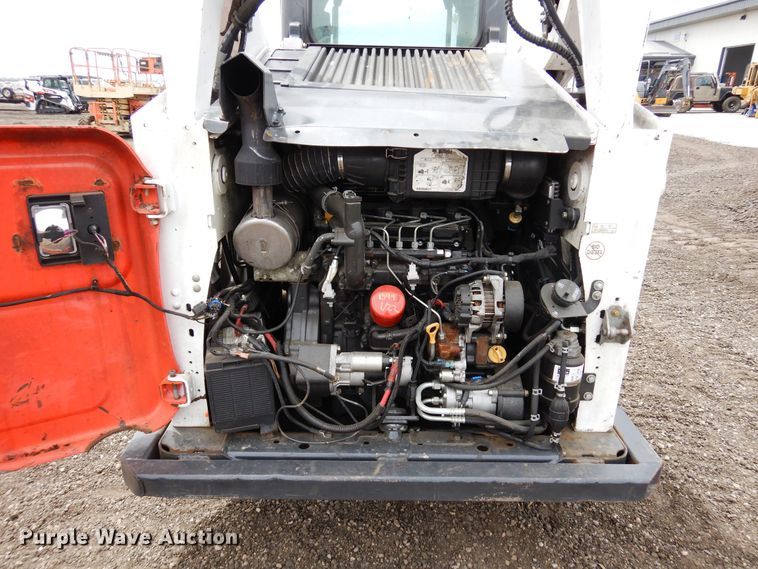 image for item DR1218 2015 Bobcat S650  skid steer loader