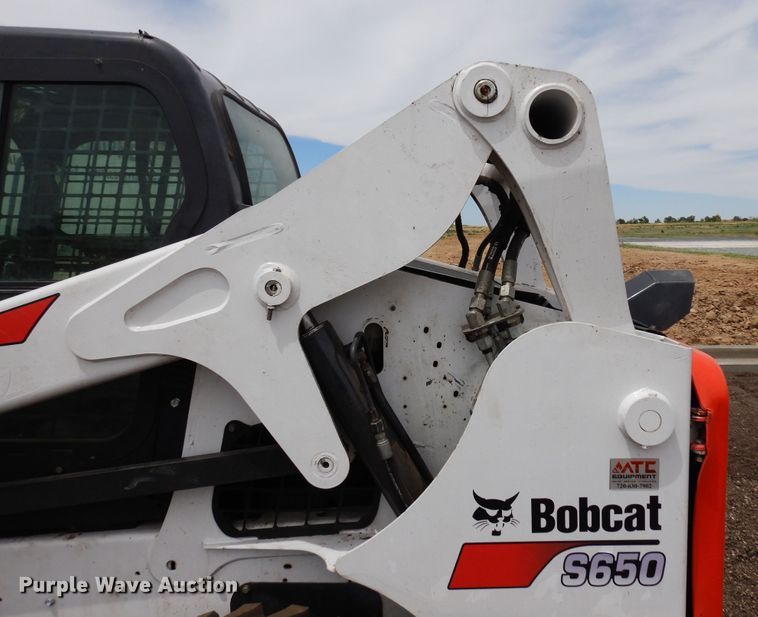 image for item DR1218 2015 Bobcat S650  skid steer loader