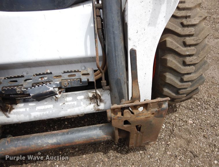 image for item DR1218 2015 Bobcat S650  skid steer loader