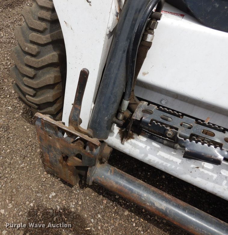 image for item DR1218 2015 Bobcat S650  skid steer loader