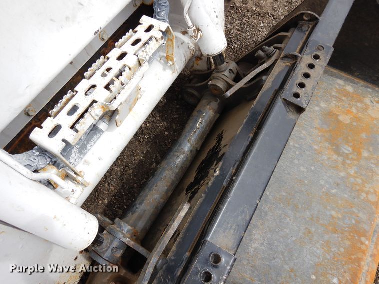 image for item DR1219 2020 Bobcat S740  skid steer loader