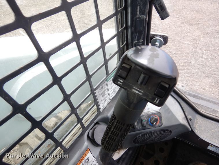 image for item DR1219 2020 Bobcat S740  skid steer loader