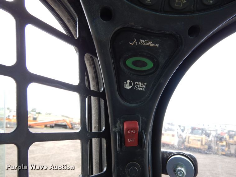 image for item DR1219 2020 Bobcat S740  skid steer loader