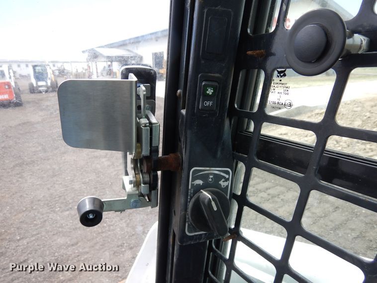 image for item DR1219 2020 Bobcat S740  skid steer loader