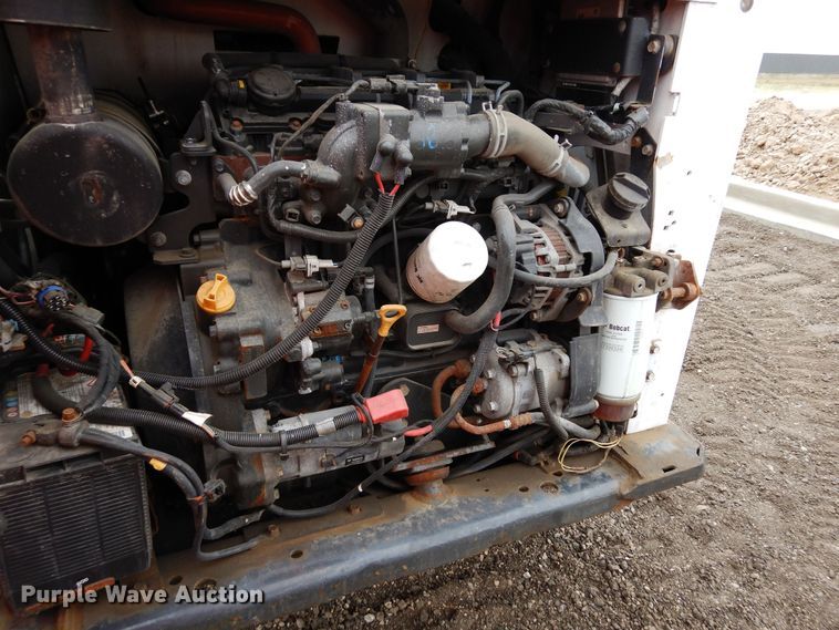 image for item DR1219 2020 Bobcat S740  skid steer loader