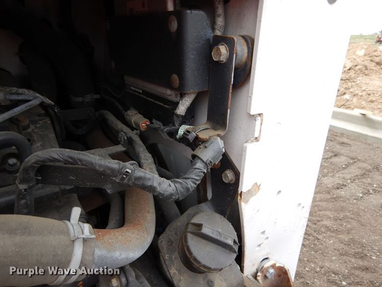 image for item DR1219 2020 Bobcat S740  skid steer loader