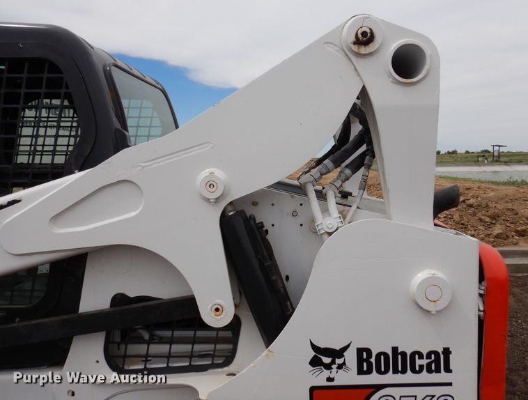 image for item DR1219 2020 Bobcat S740  skid steer loader
