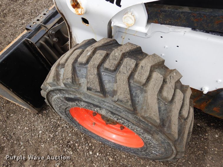 image for item DR1219 2020 Bobcat S740  skid steer loader