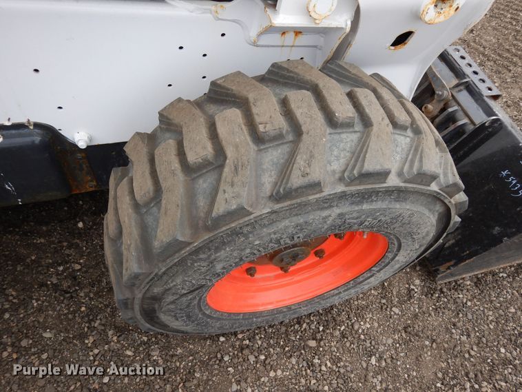 image for item DR1219 2020 Bobcat S740  skid steer loader