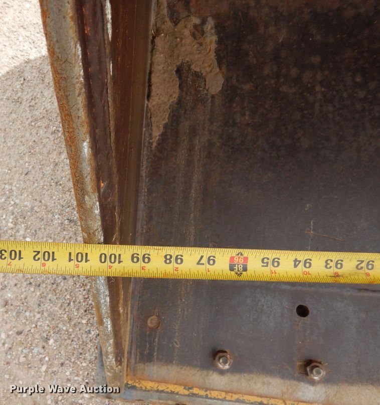 image for item DR1223 1996 Samsung SL120-2  wheel loader