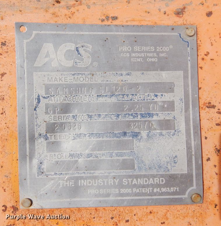 image for item DR1223 1996 Samsung SL120-2  wheel loader