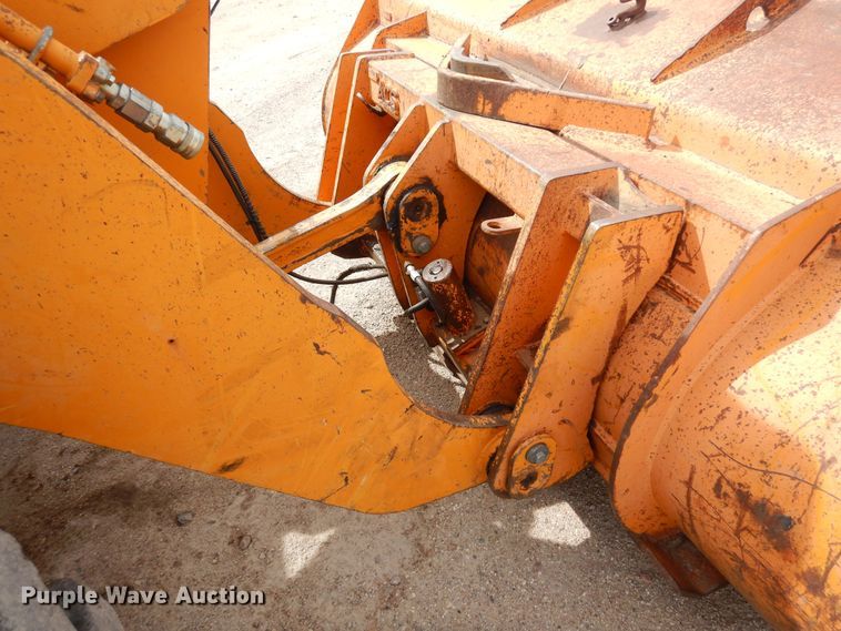 image for item DR1223 1996 Samsung SL120-2  wheel loader