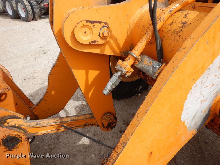 image for item DR1223 1996 Samsung SL120-2  wheel loader