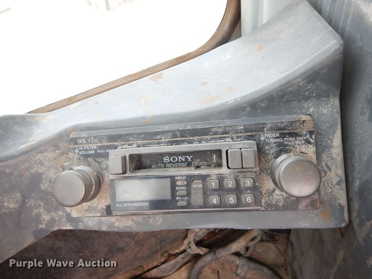 image for item DR1223 1996 Samsung SL120-2  wheel loader