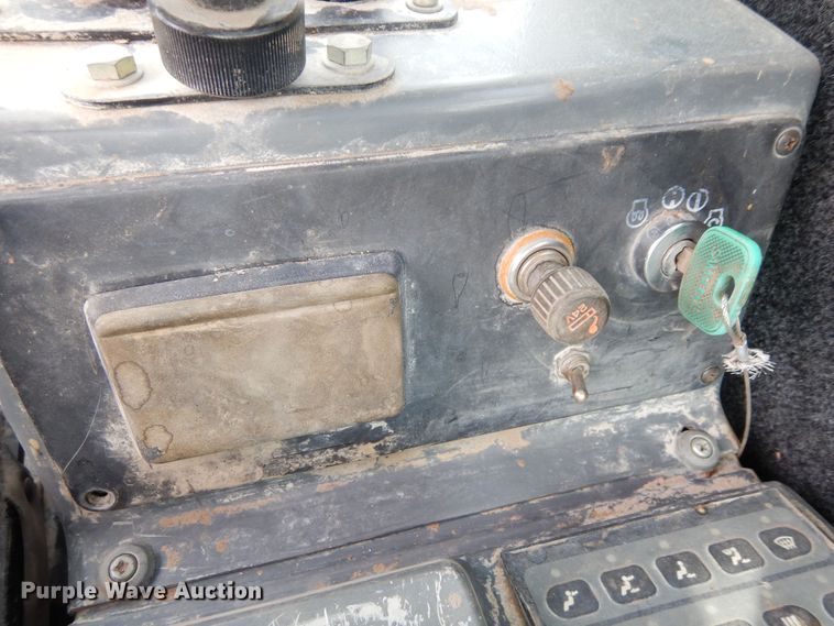 image for item DR1223 1996 Samsung SL120-2  wheel loader