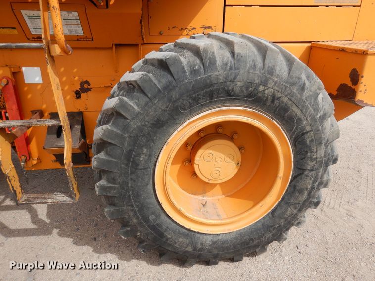 image for item DR1223 1996 Samsung SL120-2  wheel loader