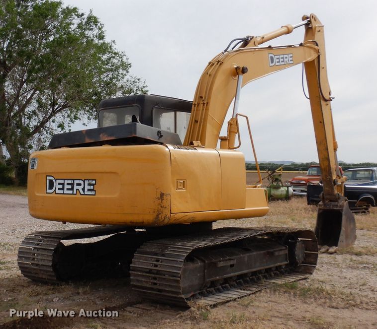 image for item DR1229 1994 John Deere 490E  excavator