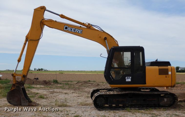 image for item DR1229 1994 John Deere 490E  excavator