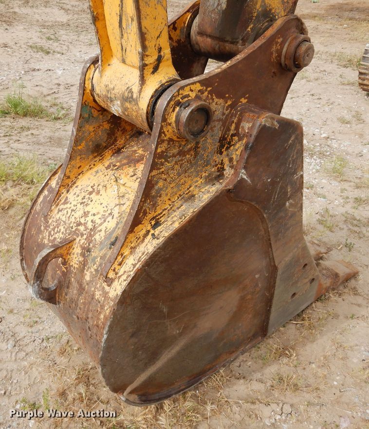 image for item DR1229 1994 John Deere 490E  excavator