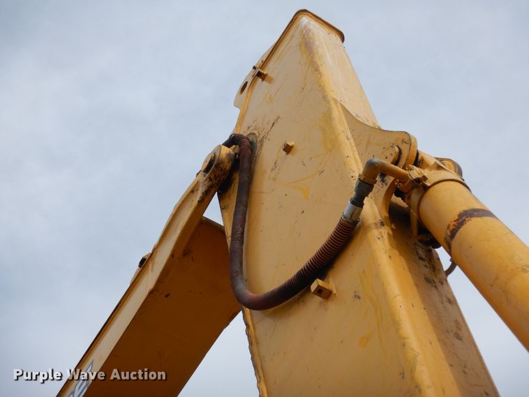 image for item DR1229 1994 John Deere 490E  excavator