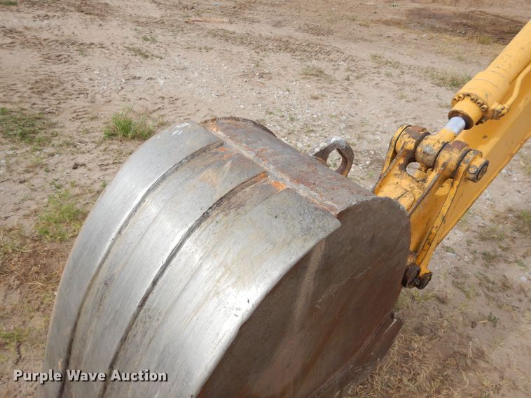 image for item DR1229 1994 John Deere 490E  excavator