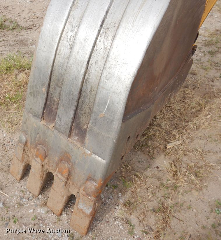 image for item DR1229 1994 John Deere 490E  excavator