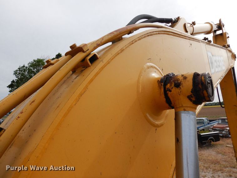 image for item DR1229 1994 John Deere 490E  excavator