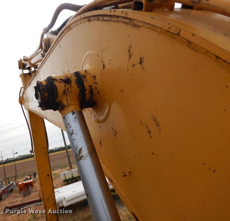 image for item DR1229 1994 John Deere 490E  excavator