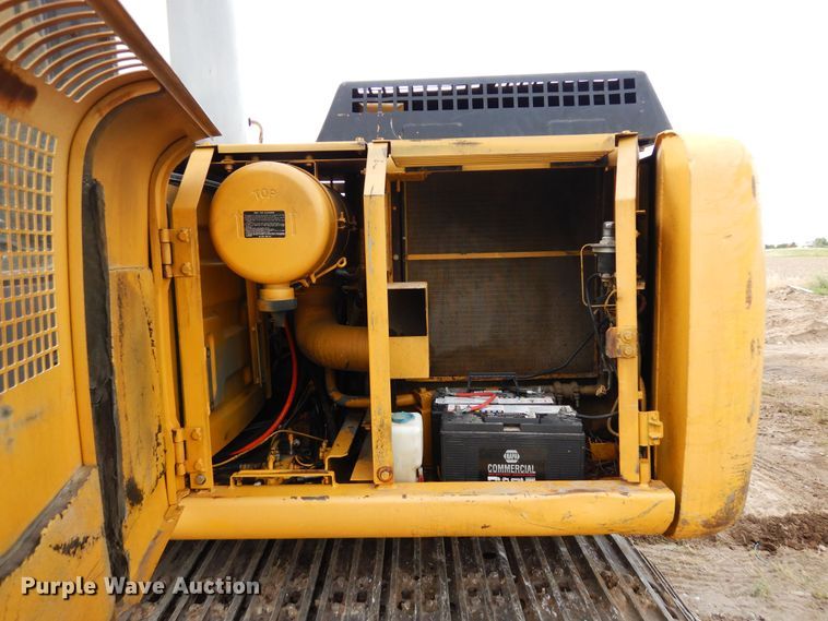 image for item DR1229 1994 John Deere 490E  excavator