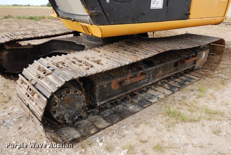 image for item DR1229 1994 John Deere 490E  excavator