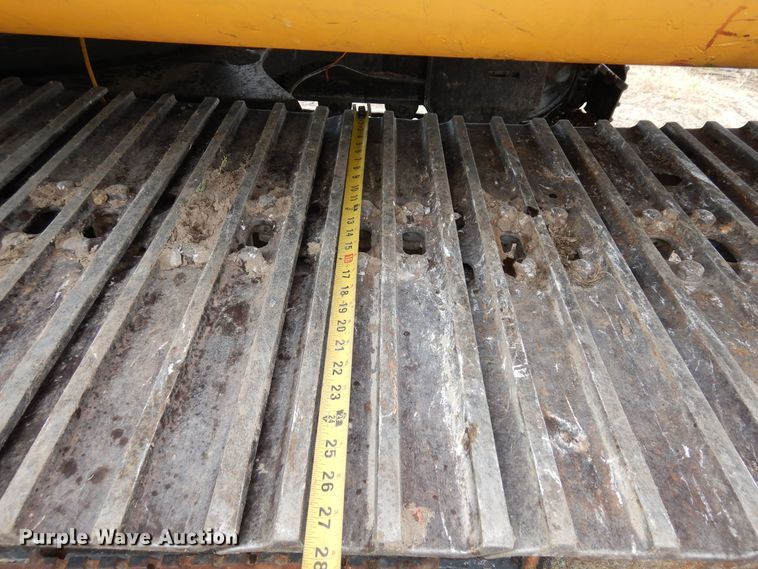 image for item DR1229 1994 John Deere 490E  excavator