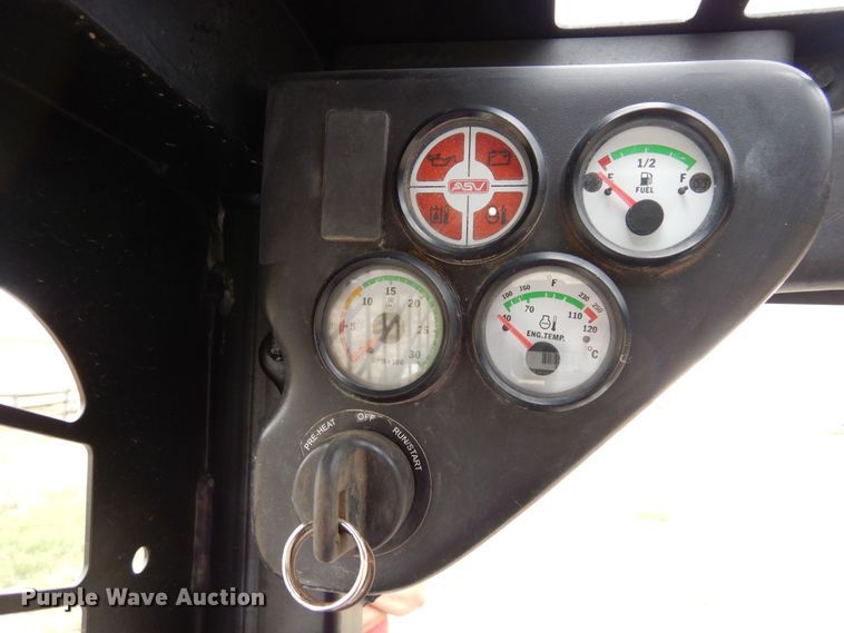 image for item DR1242 2011 Terex TSR-60  skid steer loader