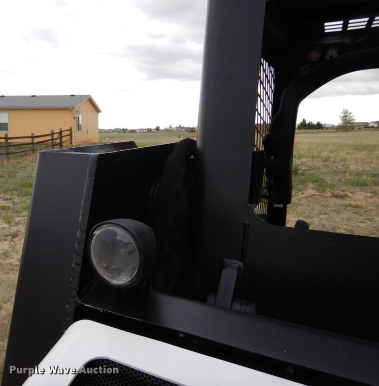 image for item DR1242 2011 Terex TSR-60  skid steer loader