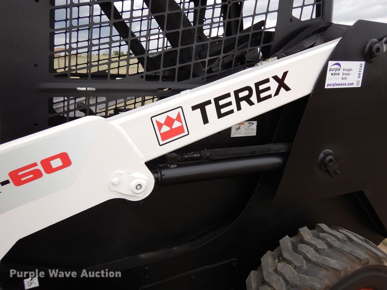 image for item DR1242 2011 Terex TSR-60  skid steer loader