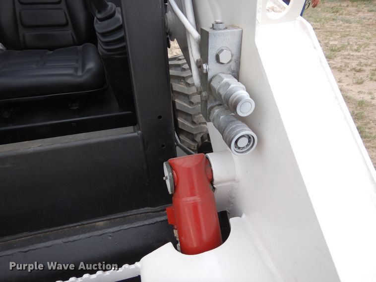 image for item DR1242 2011 Terex TSR-60  skid steer loader