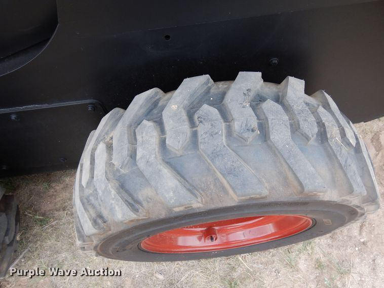 image for item DR1242 2011 Terex TSR-60  skid steer loader