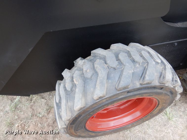 image for item DR1242 2011 Terex TSR-60  skid steer loader