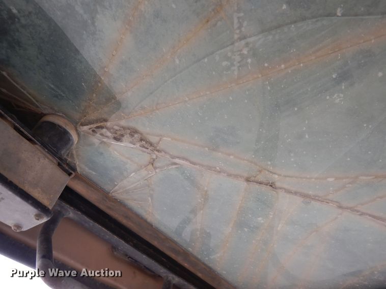 image for item DR1243 1991 John Deere 892D LC  excavator